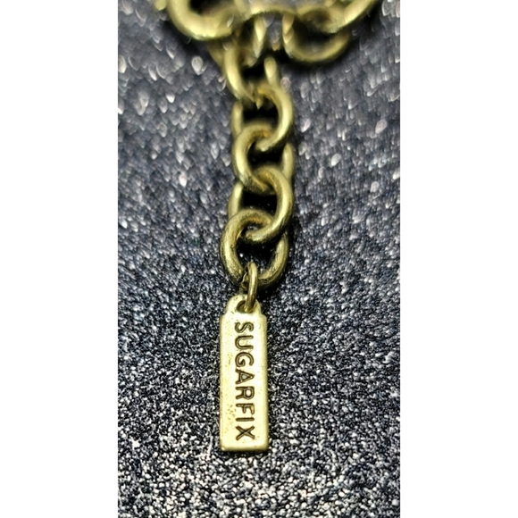 Clear and Gold Rhinestone Necklace - Picture 4 of 7